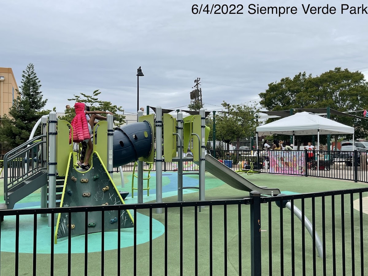 Siempre Verde Park