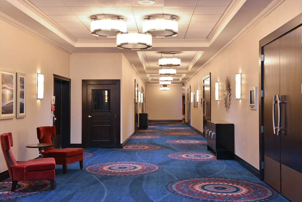 Hotel Belvoir Springfield photo 4