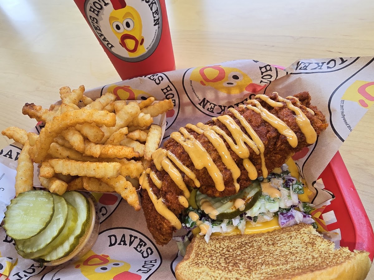 Dave's Hot Chicken photo 2