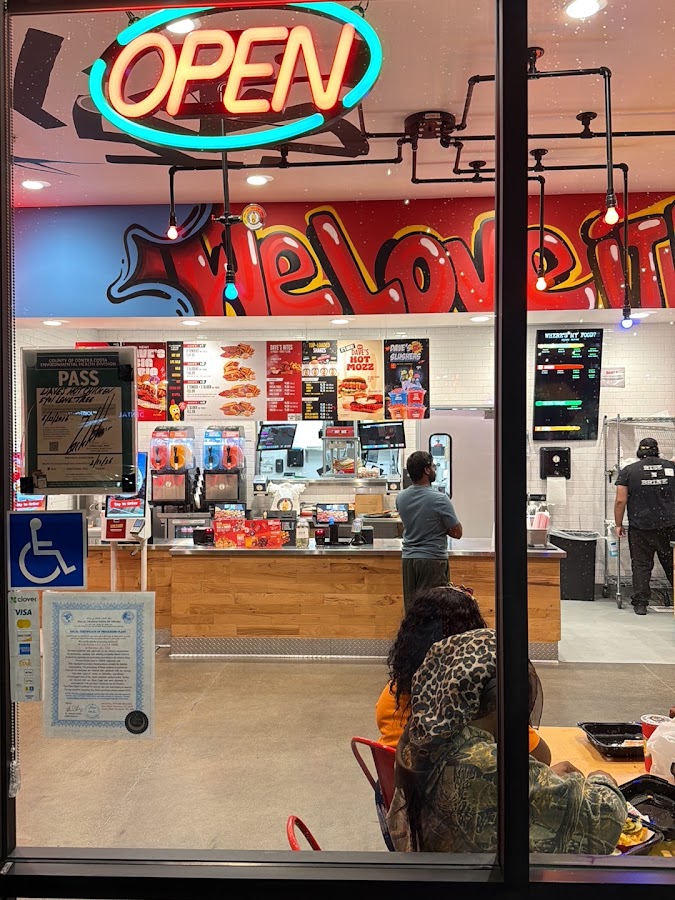 Dave's Hot Chicken photo 4