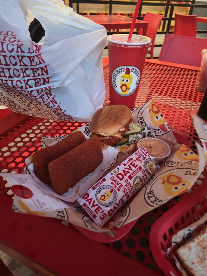Dave's Hot Chicken photo 6