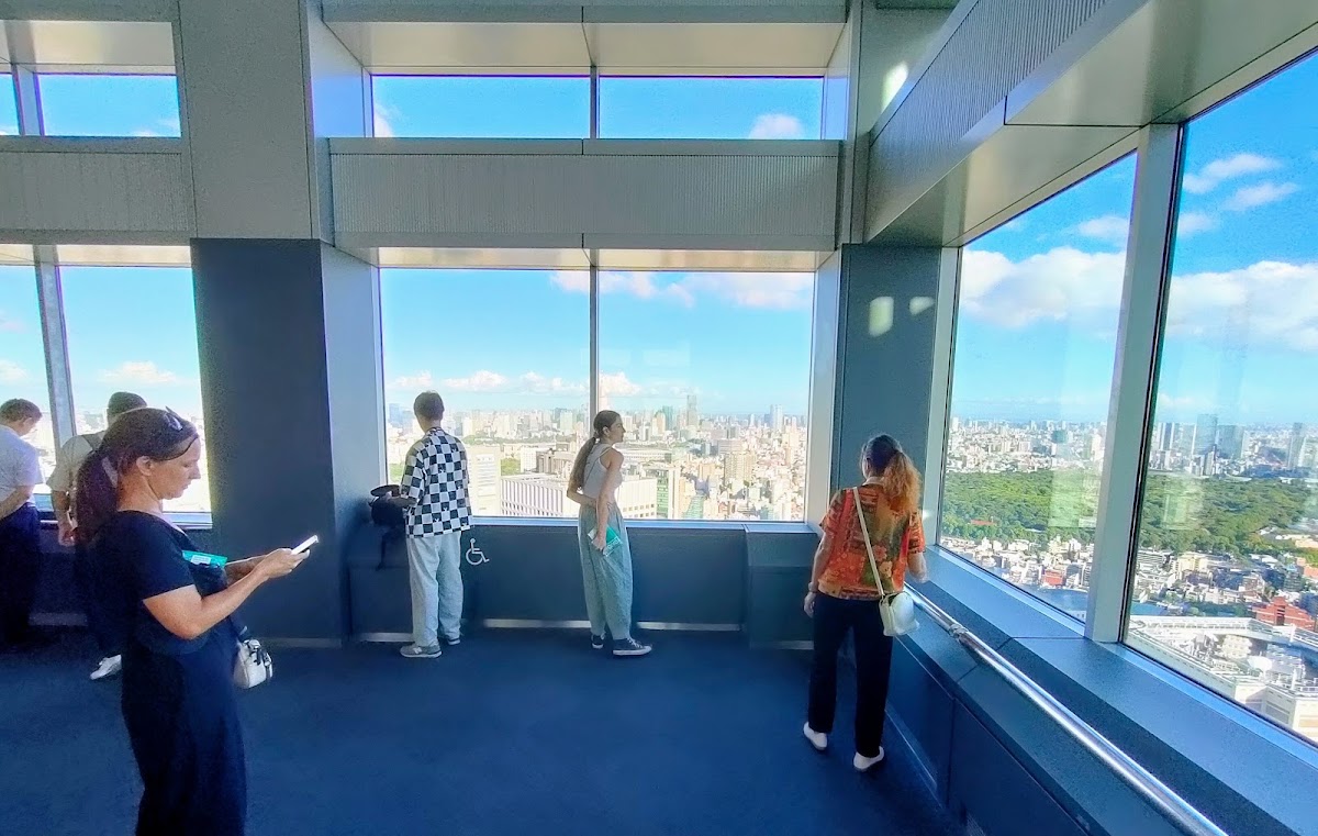 North Observation Deck, Tokyo Metropolitan Government Building No. 1 photo 3