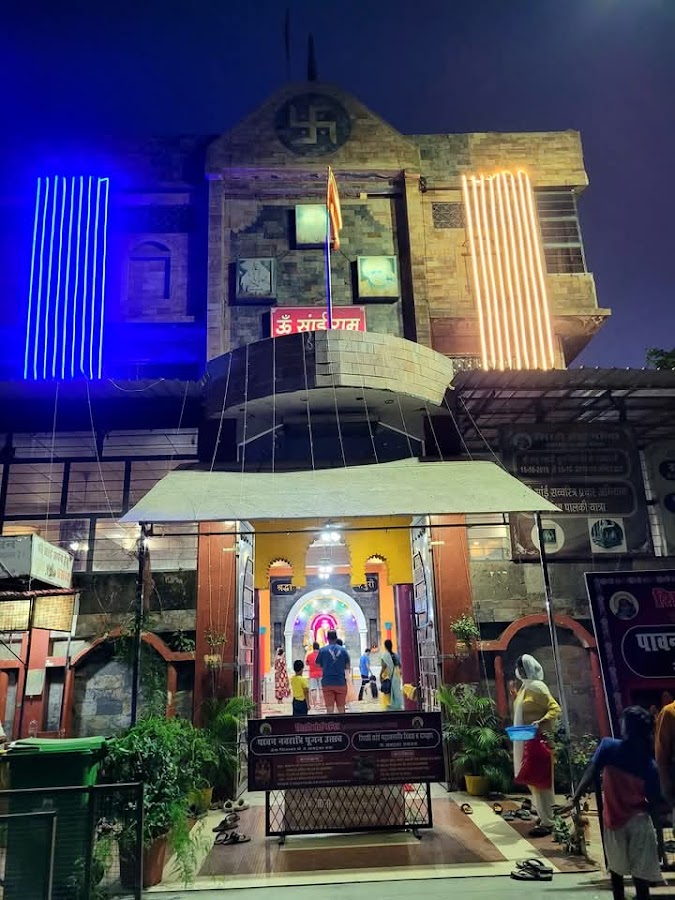 Shirdi Sai Baba Temple, Dwarka, Delhi photo 4