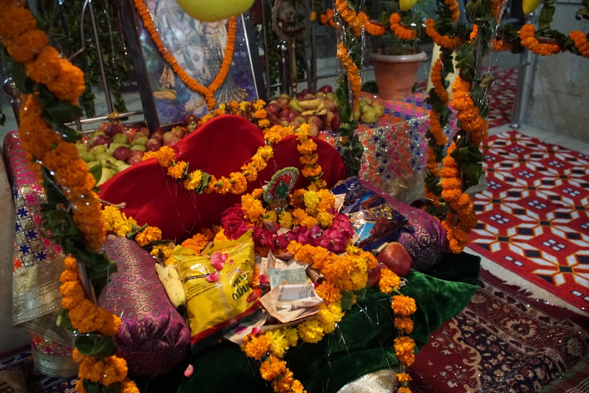 Shirdi Sai Baba Temple, Dwarka, Delhi photo 6