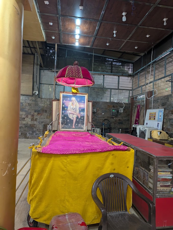 Shirdi Sai Baba Temple, Dwarka, Delhi photo 10