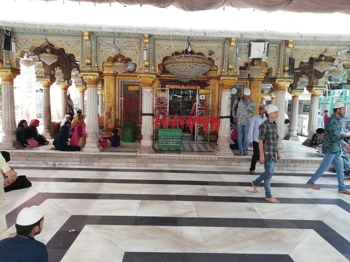 Dargah Nizamuddin Aulia photo 10