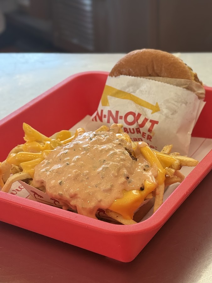 In-N-Out Burger photo 9