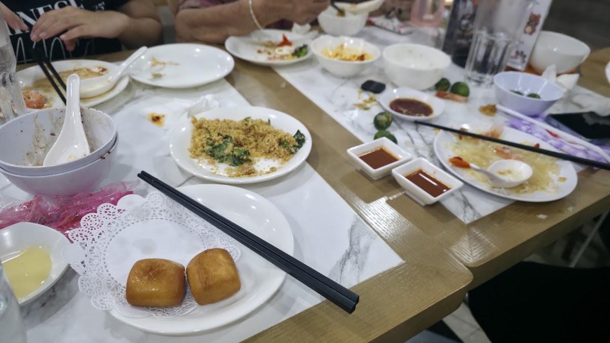 White Restaurant (Jalan Tampang) photo 3