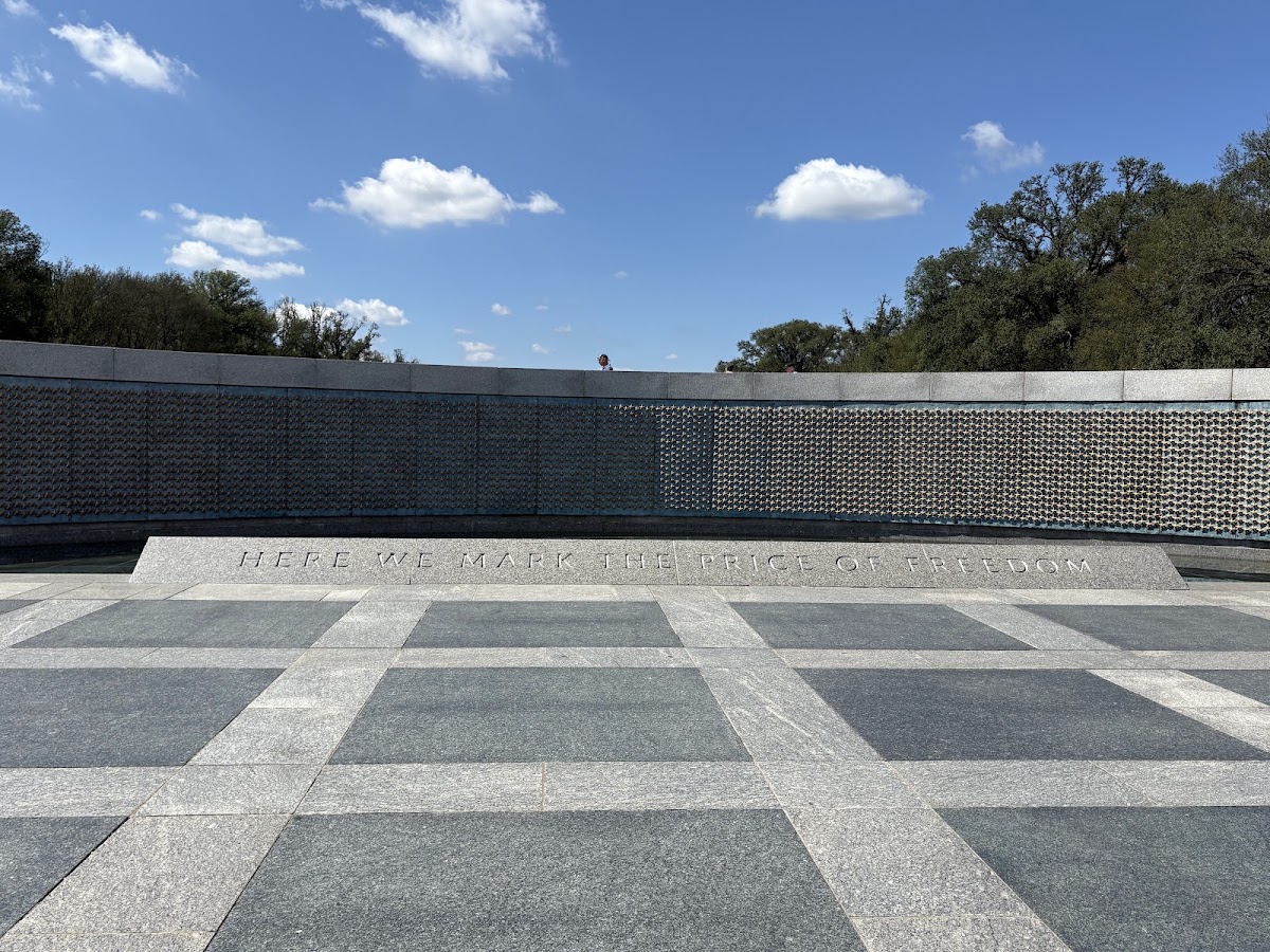 World War II Memorial photo 4