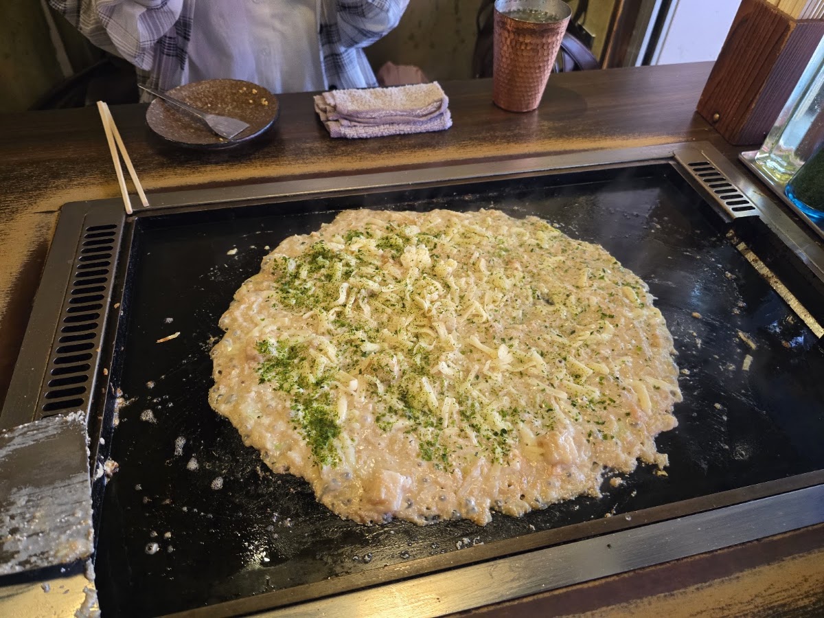 Monja Moheji Ueno - Okonomiyaki restaurant photo 4