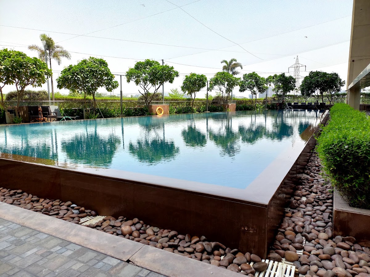 Crowne Plaza Ahmedabad City Centre by IHG photo 3