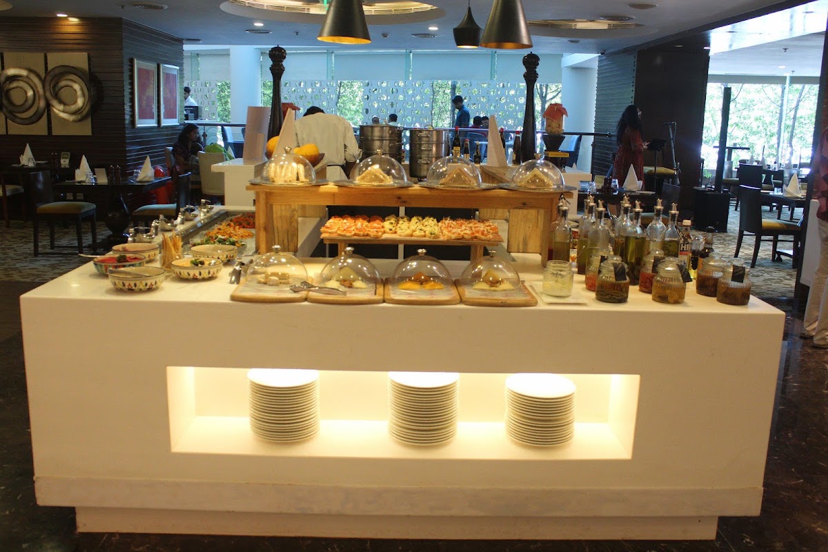 Crowne Plaza Ahmedabad City Centre by IHG photo 7