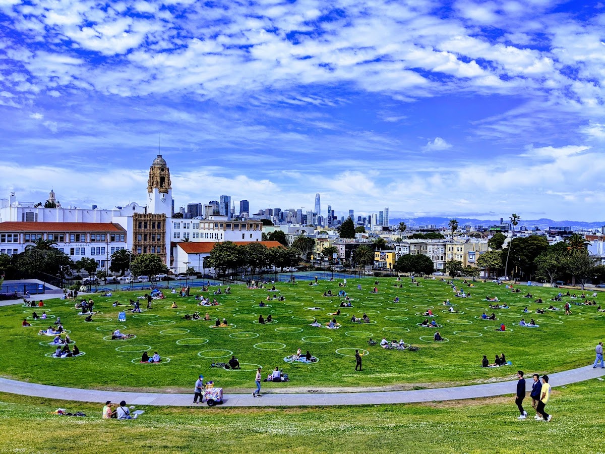 Mission Dolores Park photo 2