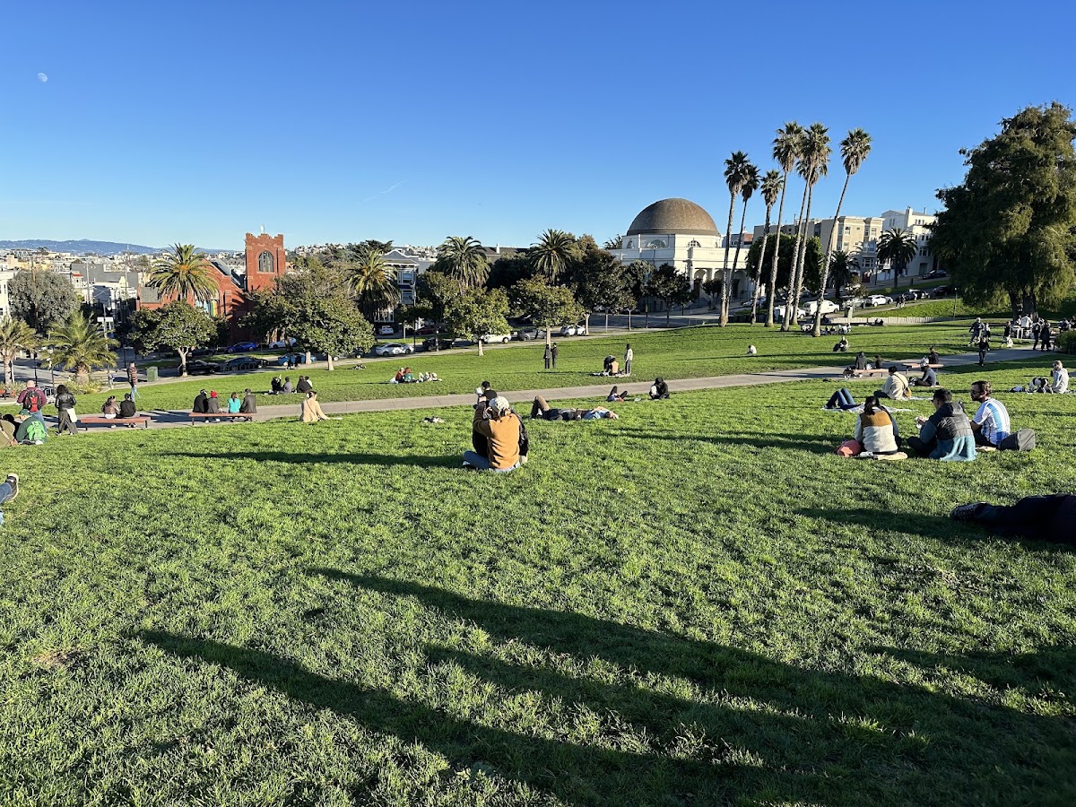 Mission Dolores Park photo 3