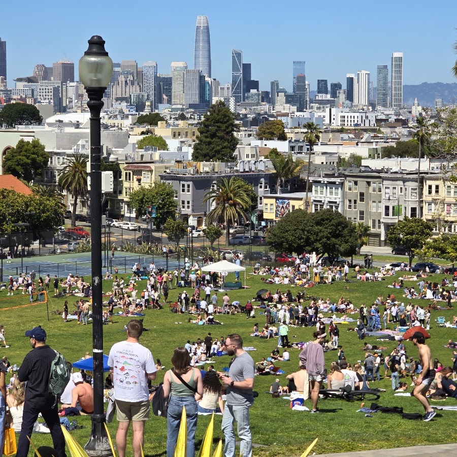 Mission Dolores Park photo 7