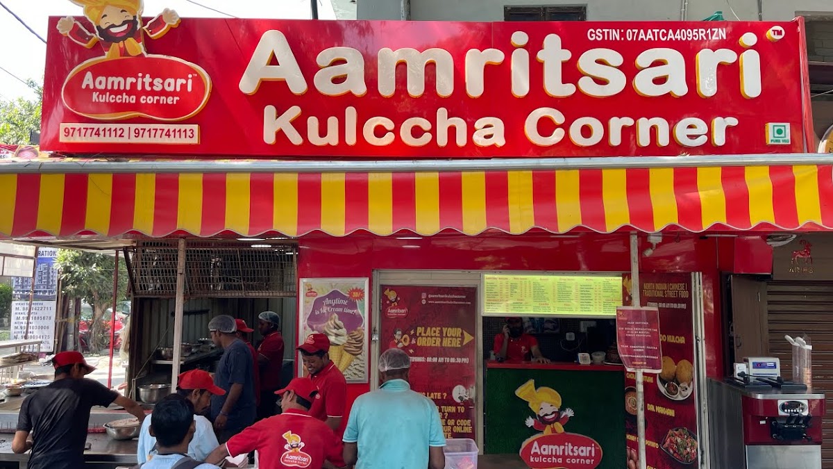 Aamritsari Kulccha Corner