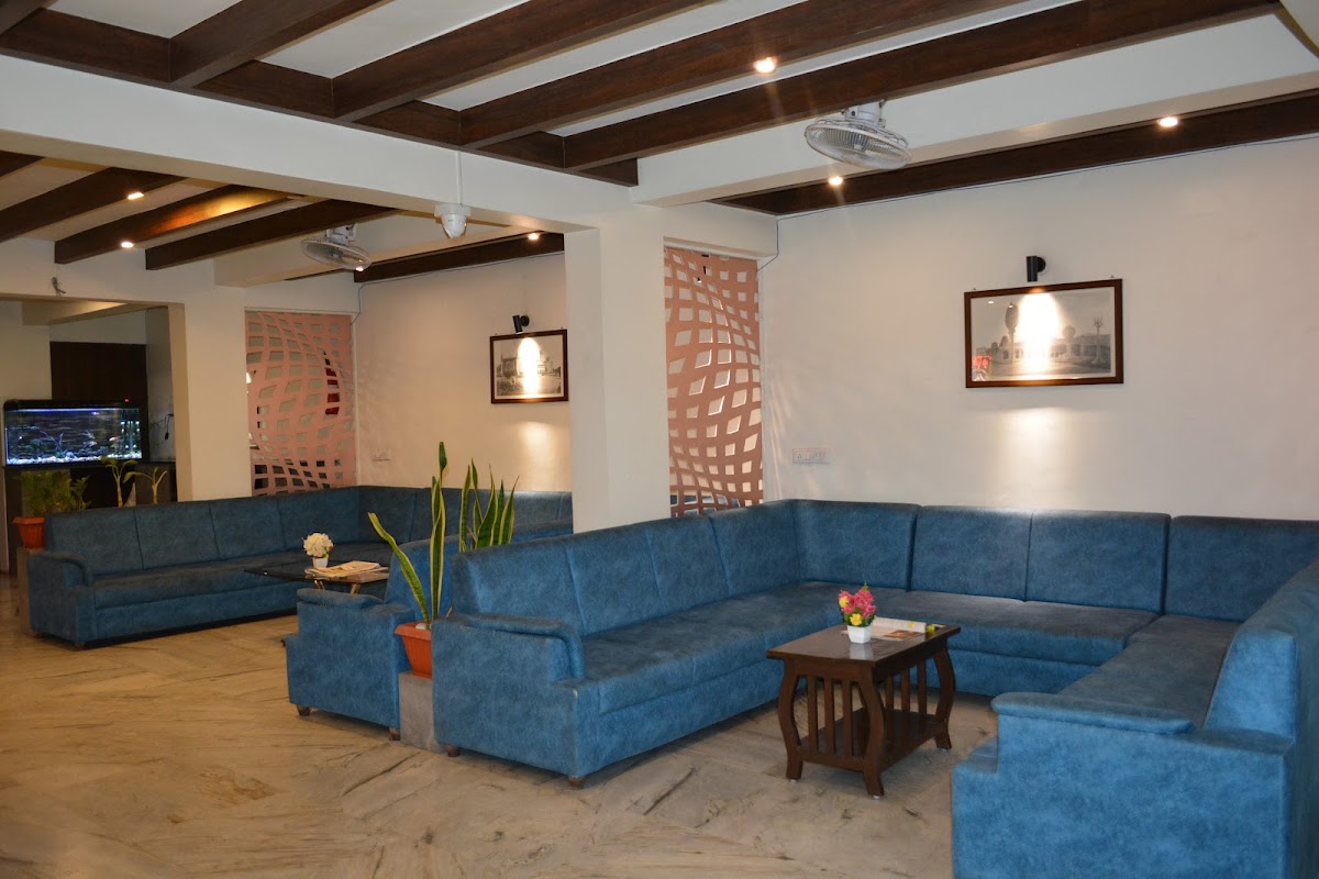 SOUNDARYA HOTEL photo 6