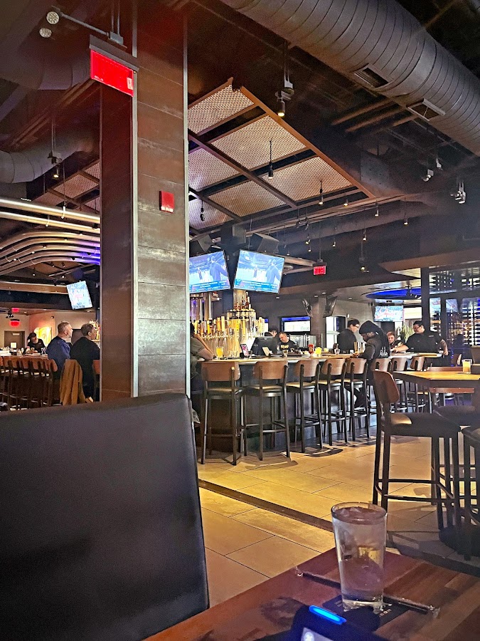 Yard House photo 4