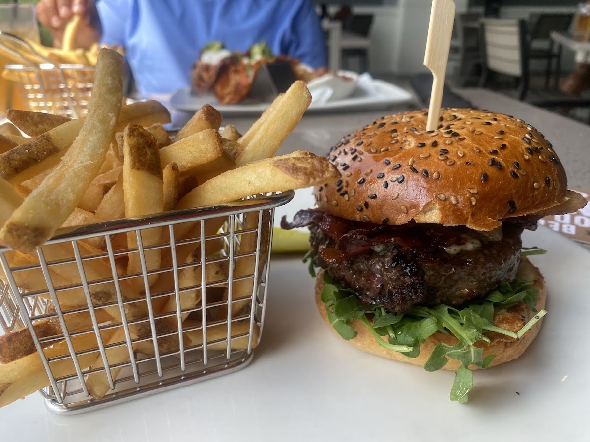 Yard House photo 9