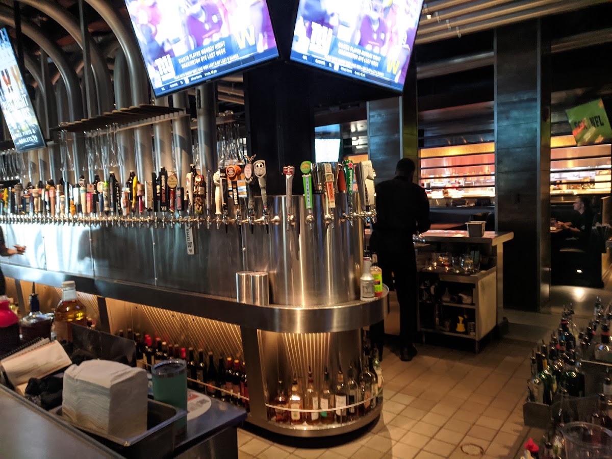 Yard House photo 10