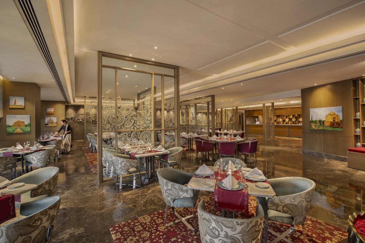 The Leela Ambience Convention Hotel Delhi photo 5