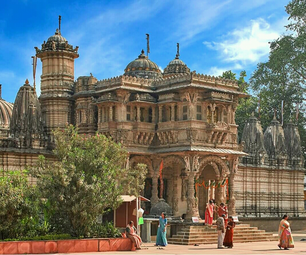 Hutheesing Jain Temple photo 3