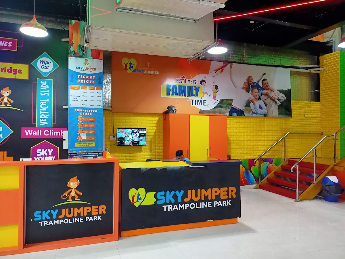 SkyJumper Trampoline Park - Delhi, Adventure Island photo 5