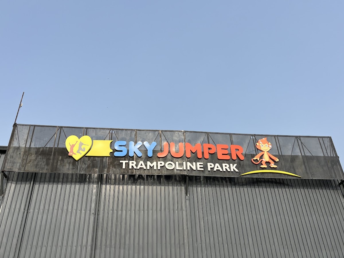 SkyJumper Trampoline Park - Delhi, Adventure Island photo 6
