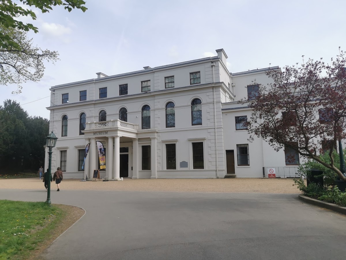 Gunnersbury Park photo 3