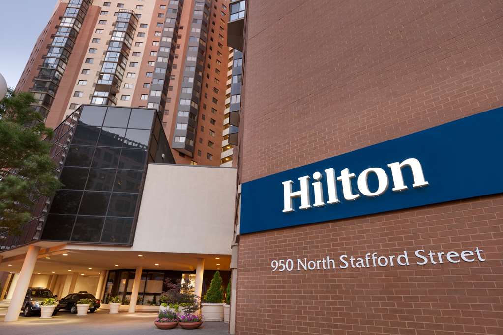 Hilton Arlington photo 6
