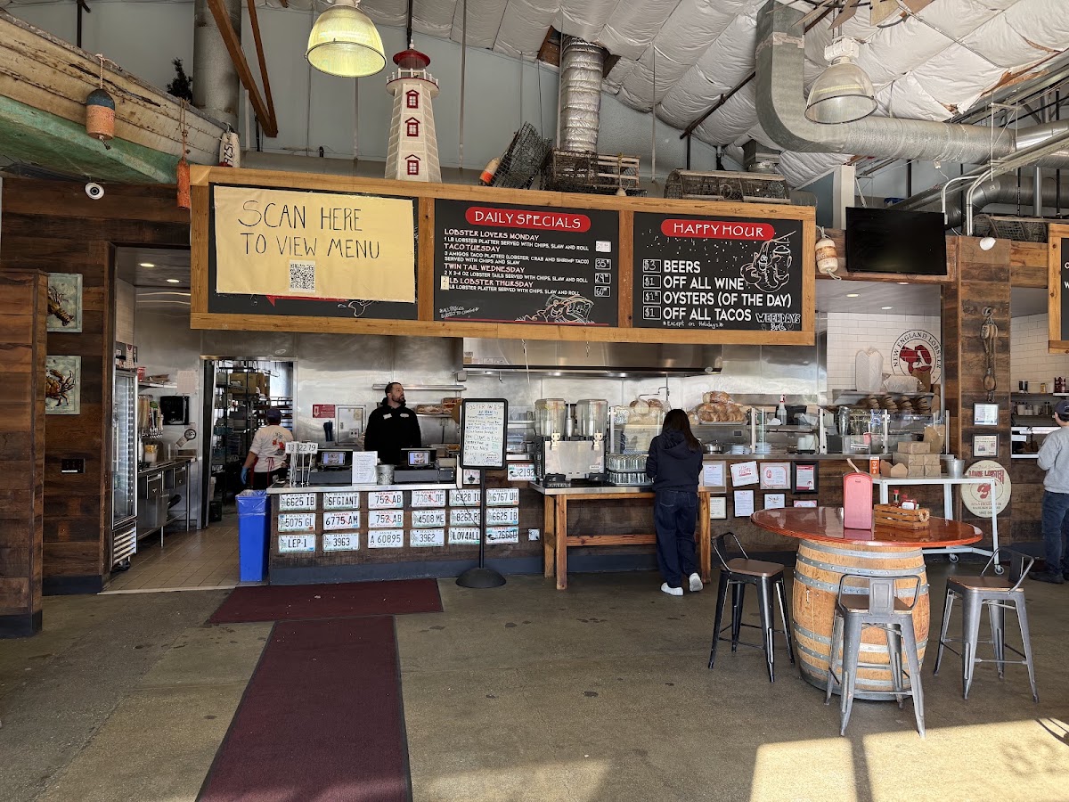 New England Lobster Market & Eatery photo 6