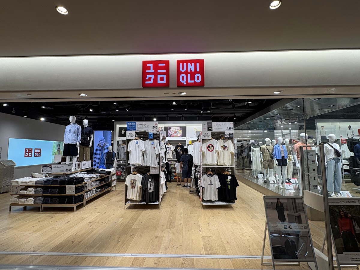 Shinjuku Takashimaya photo 9