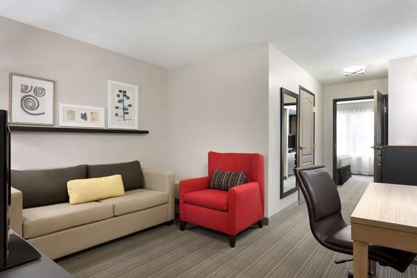 Country Inn & Suites by Radisson, Camp Springs (Andrews Air Force Base), MD photo 4