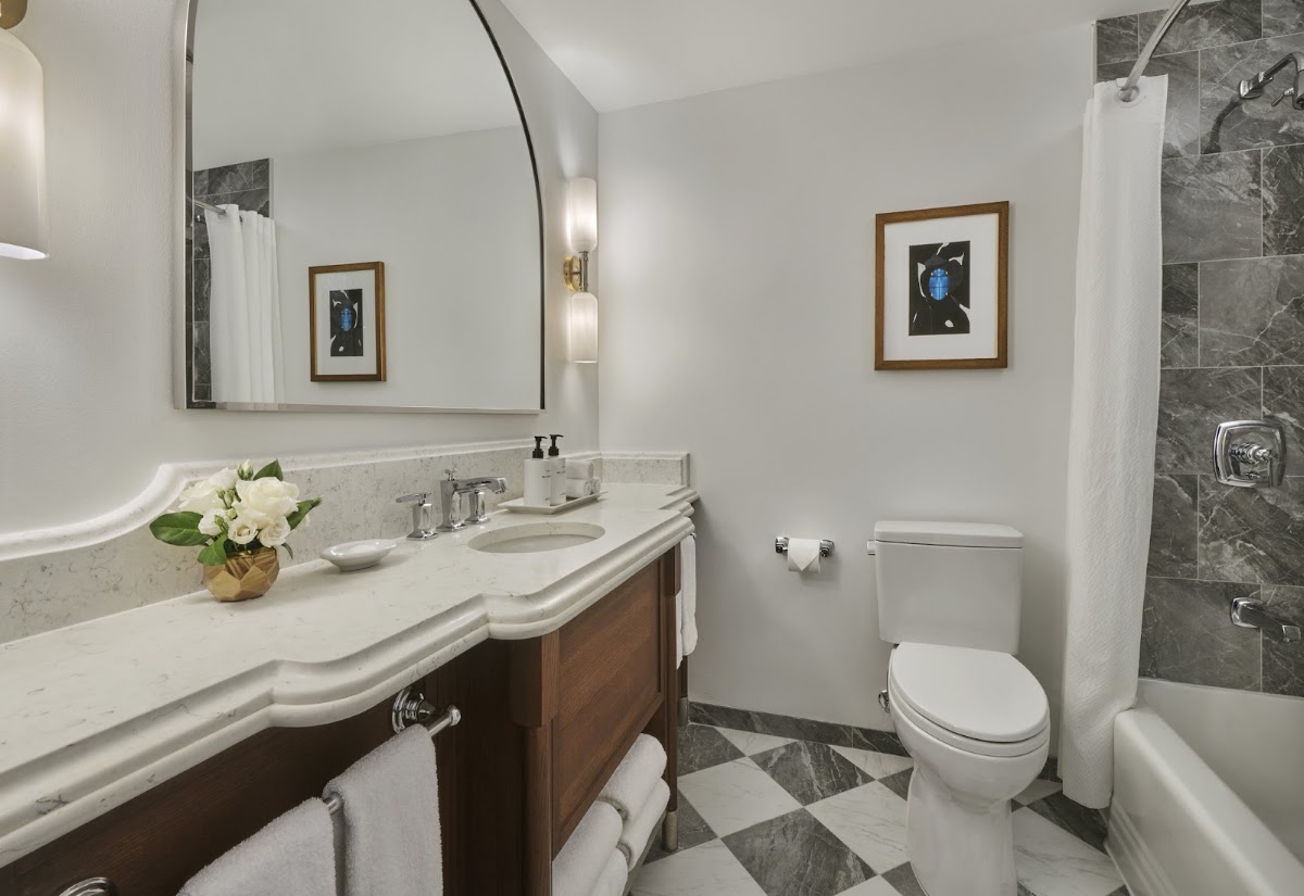 InterContinental Chicago Magnificent Mile by IHG photo 8