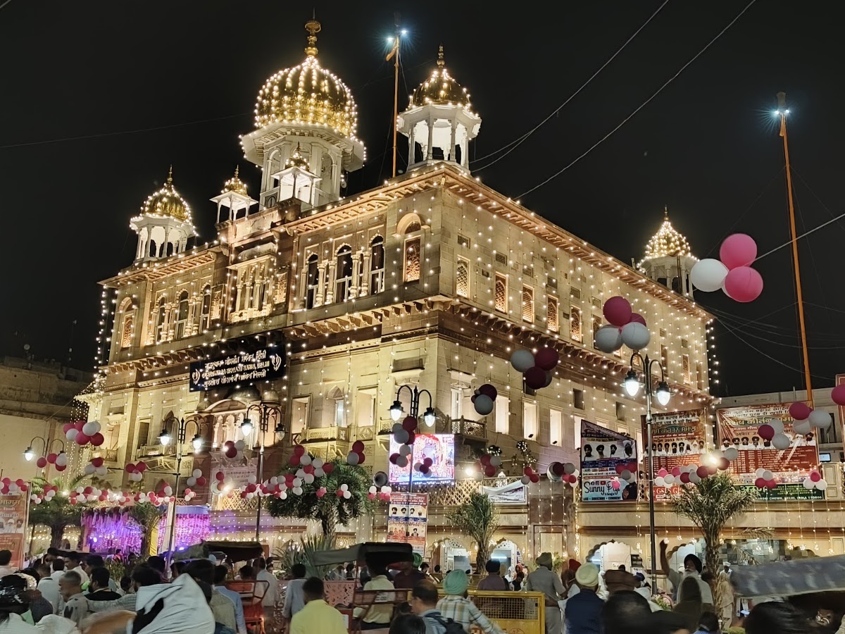 Gurudwara Sisganj Sahib New Delhi photo 3