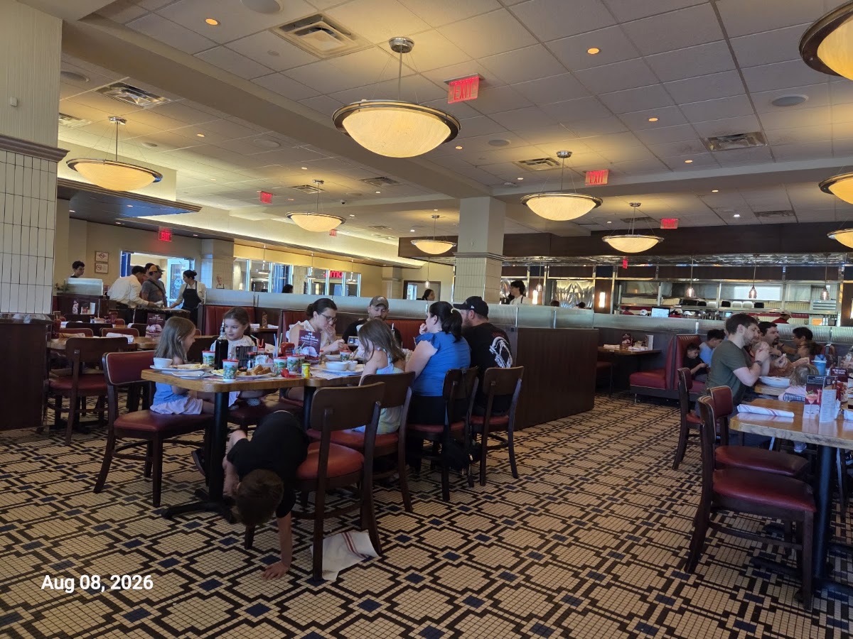Silver Diner photo 5