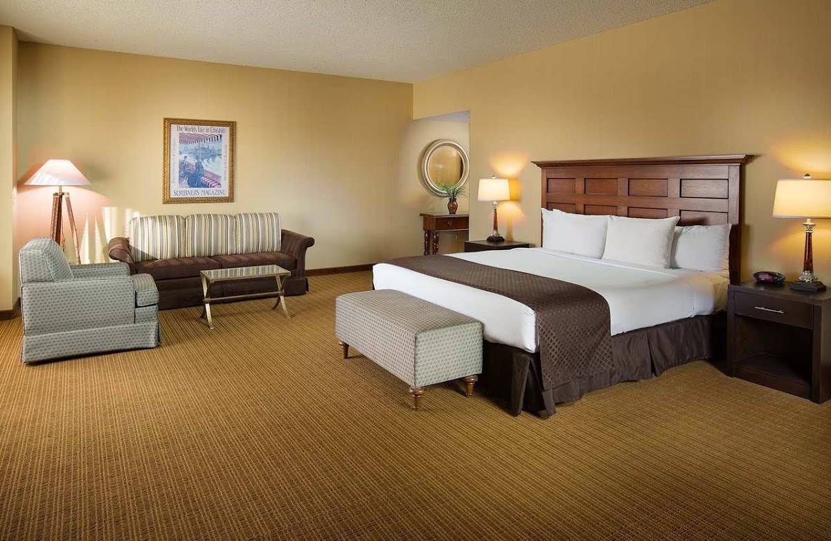 DoubleTree by Hilton Hotel Chicago O'Hare Airport - Rosemont photo 2