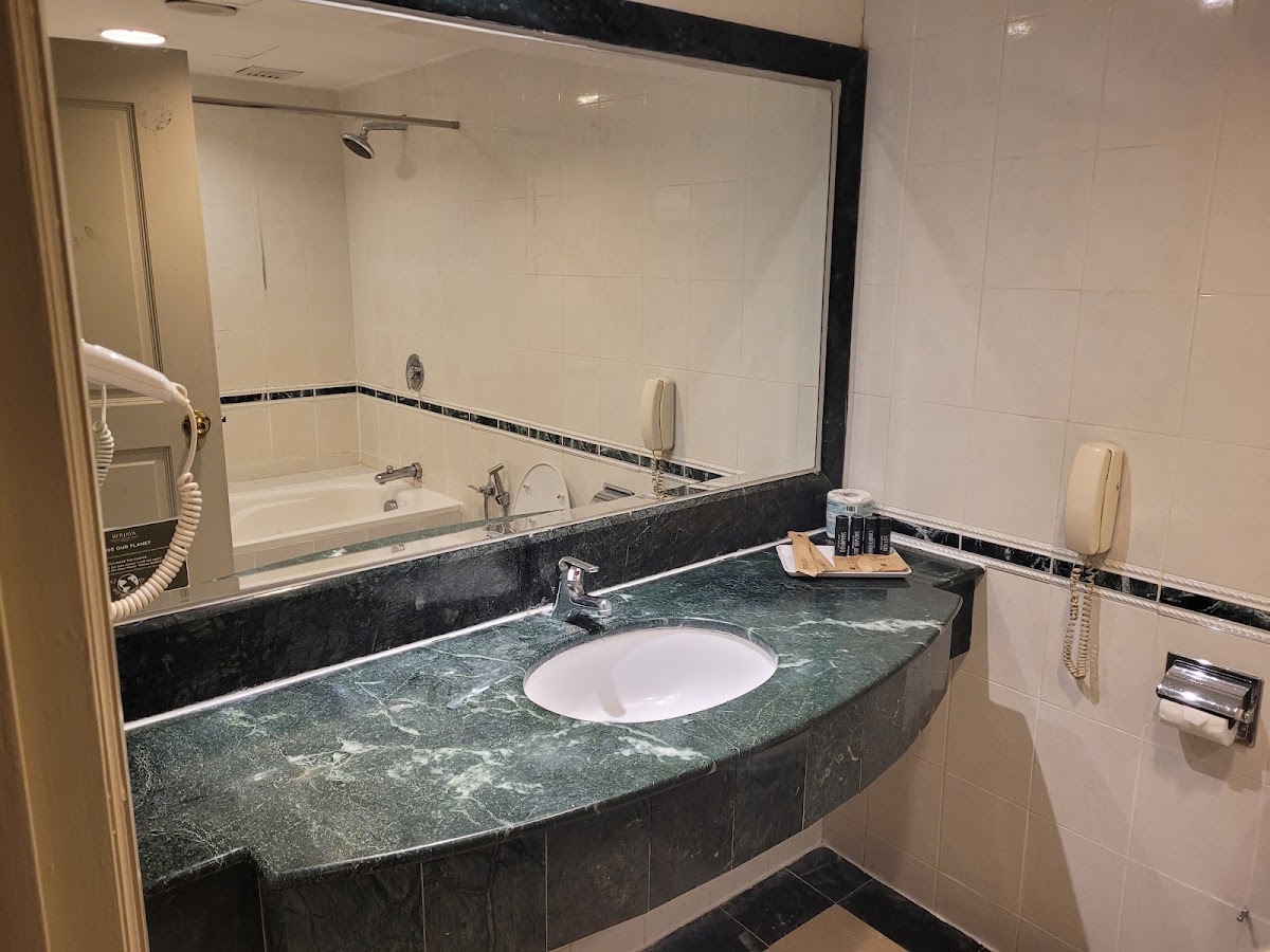 Berjaya Waterfront Hotel, Johor Bahru photo 4