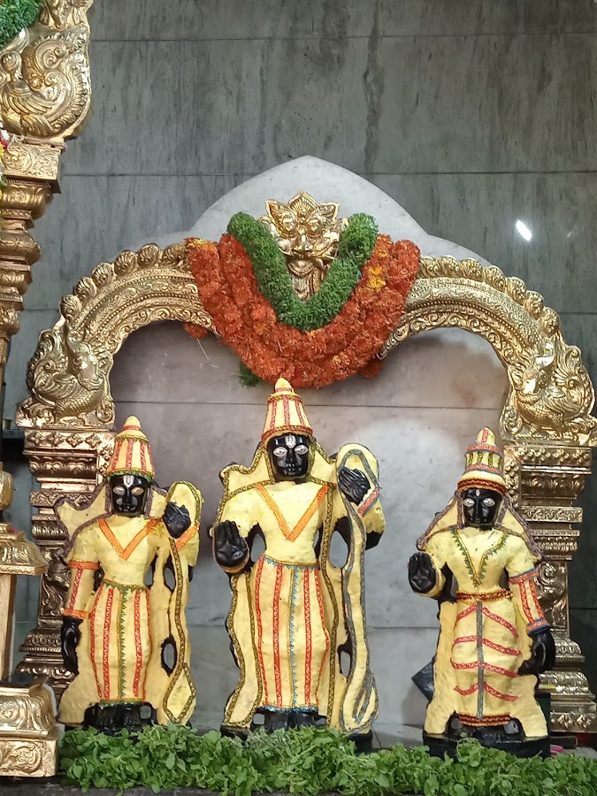 Shri Maruthi Mandira photo 4