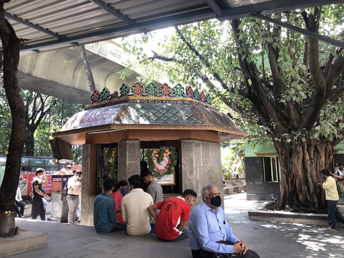 Shri Maruthi Mandira photo 7