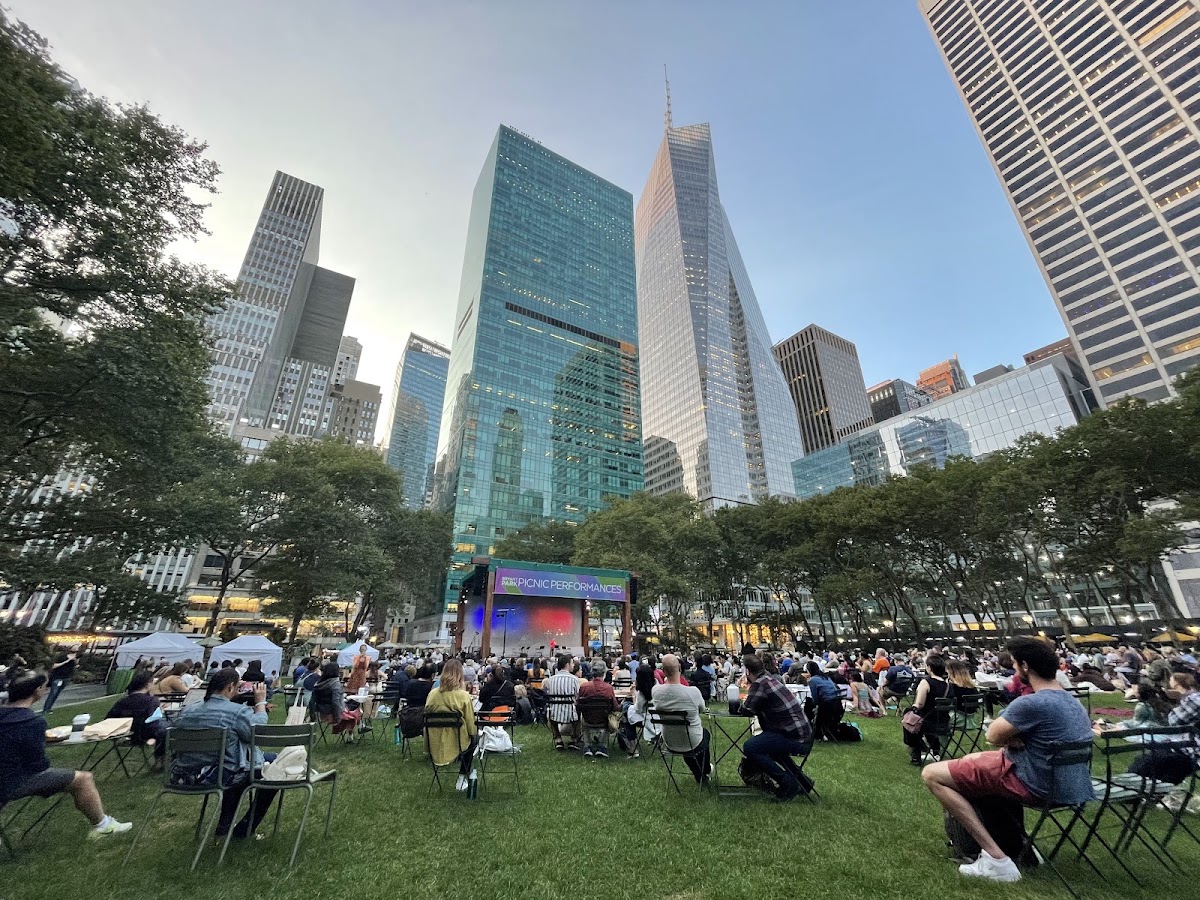 Bryant Park photo 3