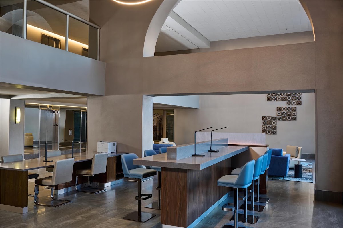 DoubleTree by Hilton Hotel Newark - Fremont photo 9