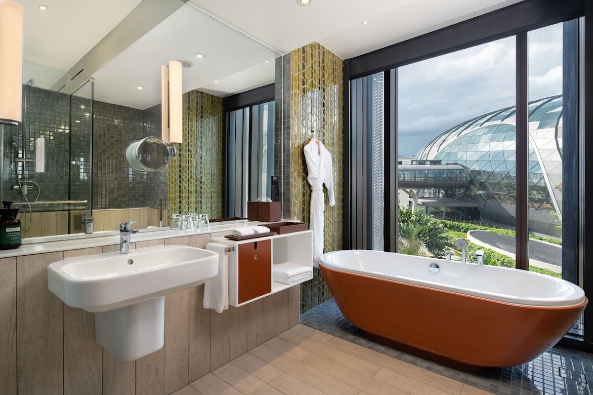 Crowne Plaza Changi Airport by IHG photo 7