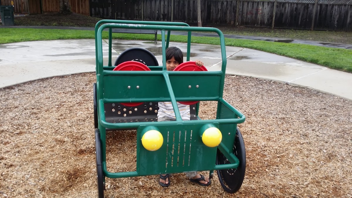 Pinewood Park photo 9