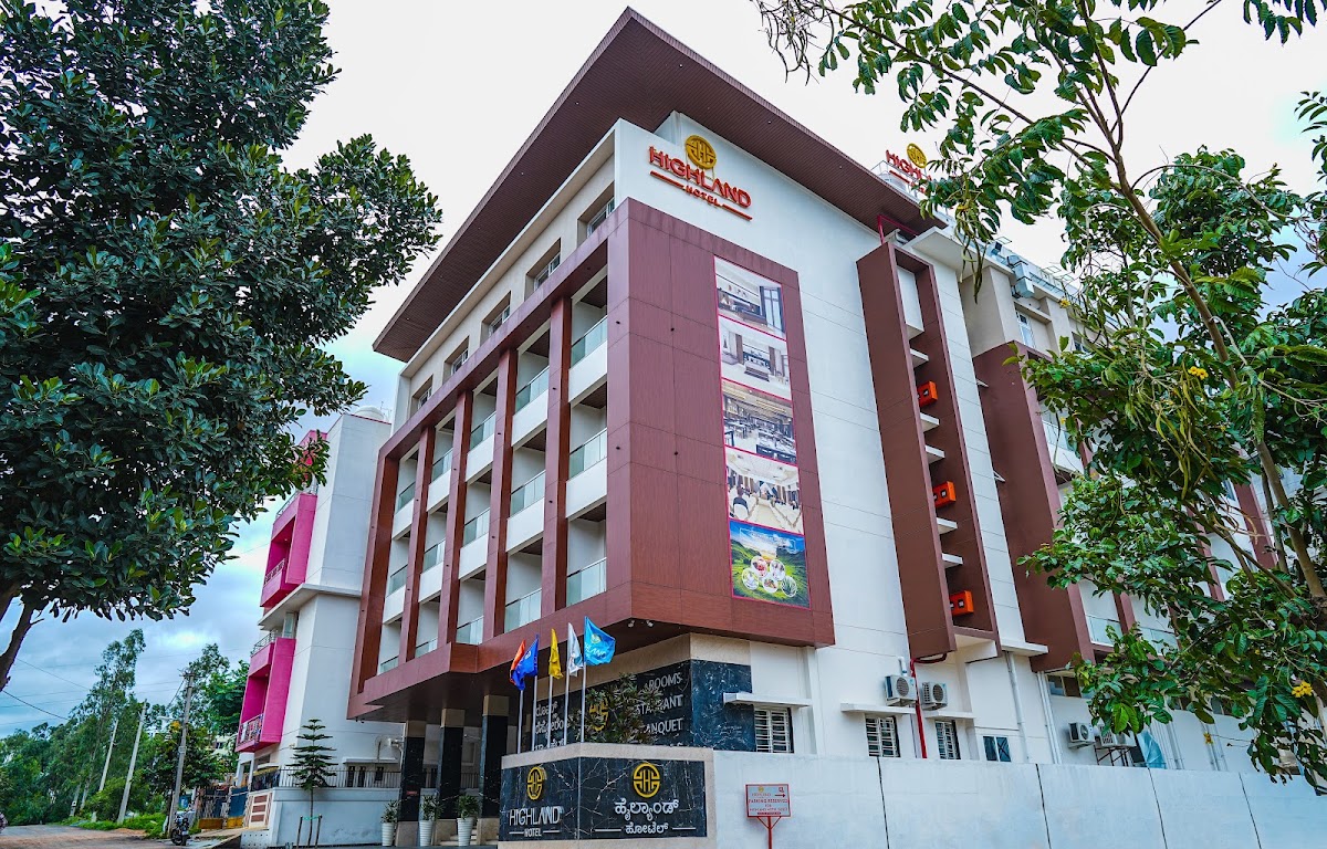 HIGHLAND HOTEL photo 8