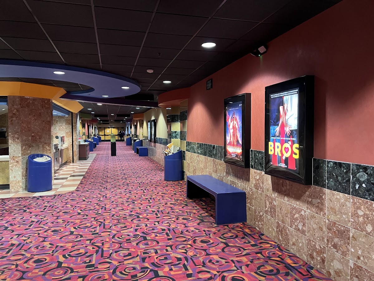 Cinemark Century Great Mall 20 XD and SCREENX photo 6