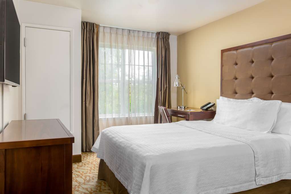 Homewood Suites by Hilton Newark-Fremont photo 6