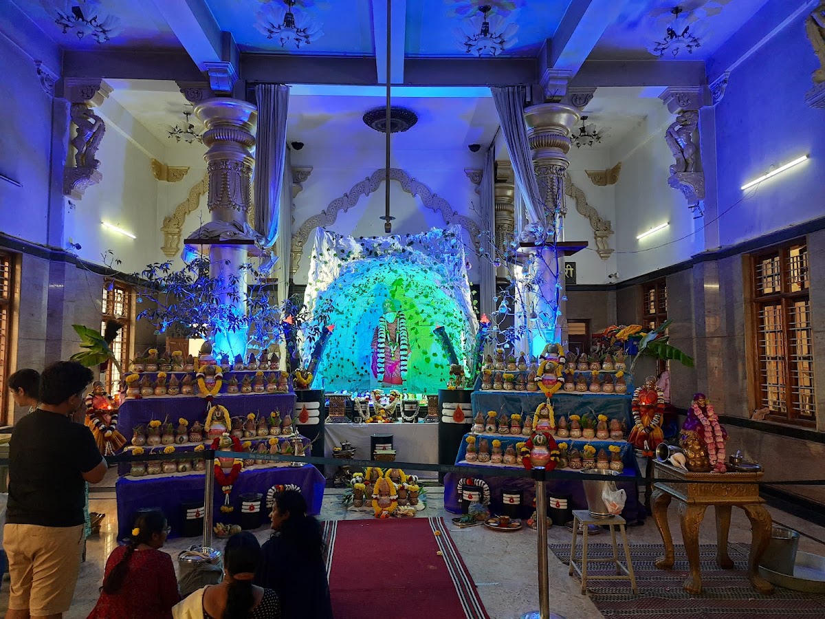 Sri shirdi Sai Baba Temple photo 3