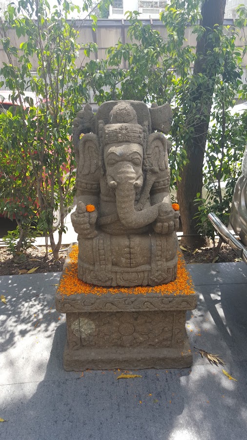 Udman Hotel Panchshila Park photo 4