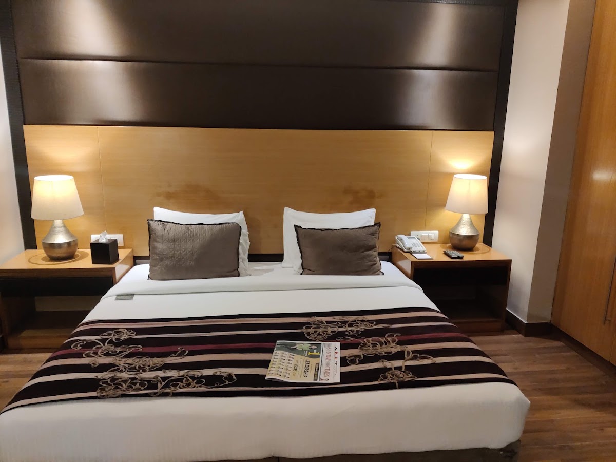 Udman Hotel Panchshila Park photo 5
